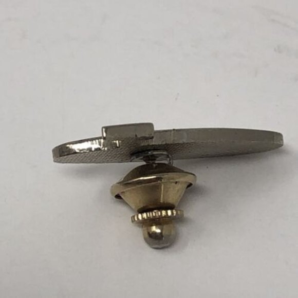 Model  T FORD‎ lapel pin  1  1/8" Ford Motor Company Auto Car Pin Brooch - Picture 3 of 6